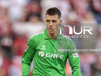 Giovani Lo Celso of Real Betis participates in the La Liga EA Sports match between Sevilla FC and Real Betis at Sanchez Pizjuan in Seville,...