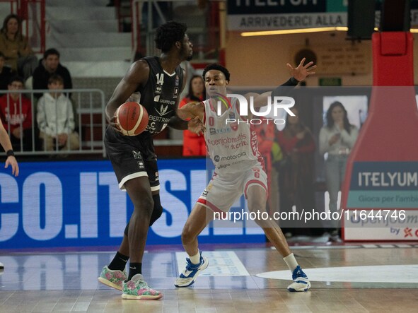 Kaodirichi Akobundu-Ehiogu of Openjobmetis Varese and Ismaël Kamagate of Bertram Derthona Tortona participate in the LBA Italy Championship...