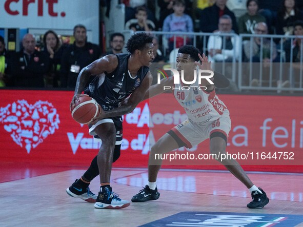 Jaylen Hands of Openjobmetis Varese and Christian Vital of Bertram Derthona Tortona play during the LBA Italy Championship match between Ope...