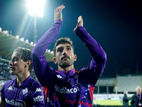 Danilo Cataldi of ACF Fiorentina celebrates the victory at the end of the Serie A Enilive match between ACF Fiorentina and AC Milan at Stadi...