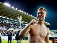 Albert Gudmundsson of ACF Fiorentina celebrates the victory at the end of the Serie A Enilive match between ACF Fiorentina and AC Milan at S...