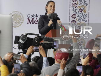 Claudia Sheinbaum, President of Mexico, signs the start of preliminary studies for the construction of the CDMX-Hidalgo-Monterrey Northern T...