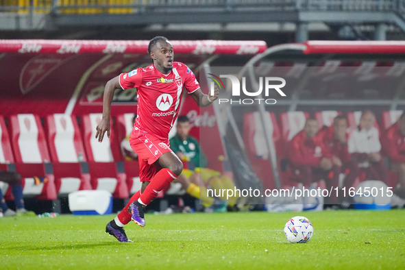 Warren Bondo plays during the match between AC Monza and AS Roma in Serie A at U-Power Stadium in Monza, Italy, on October 6, 2024. 