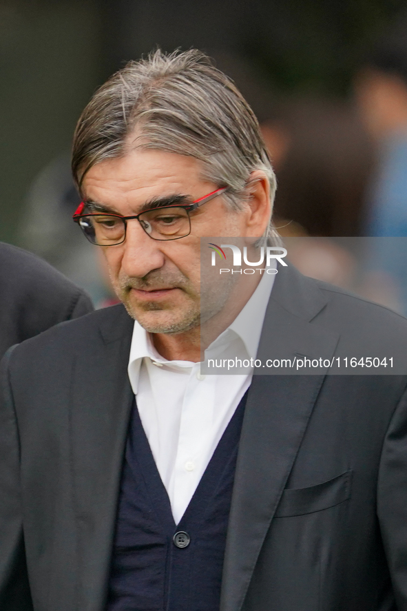 Ivan Juric is the head coach of AS Roma during the match between AC Monza and AS Roma in Serie A at U-Power Stadium in Monza, Italy, on Octo...