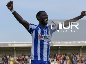 Mani Dieseruvwe of Hartlepool United celebrates after scoring to put Hartlepool United 3-2 up during the Vanarama National League match betw...