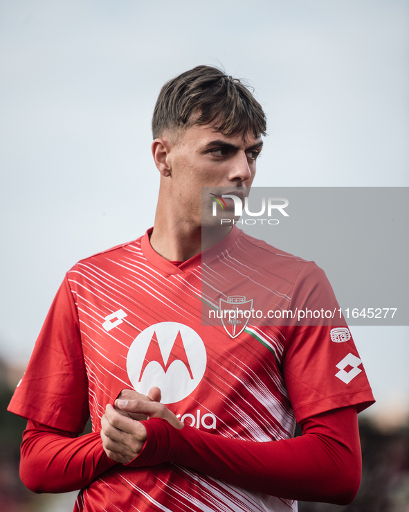 Daniel Maldini of AC Monza warms up before the Serie A match between Monza and AS Roma at U-Power Stadium in Monza, Italy, on October 6, 202...