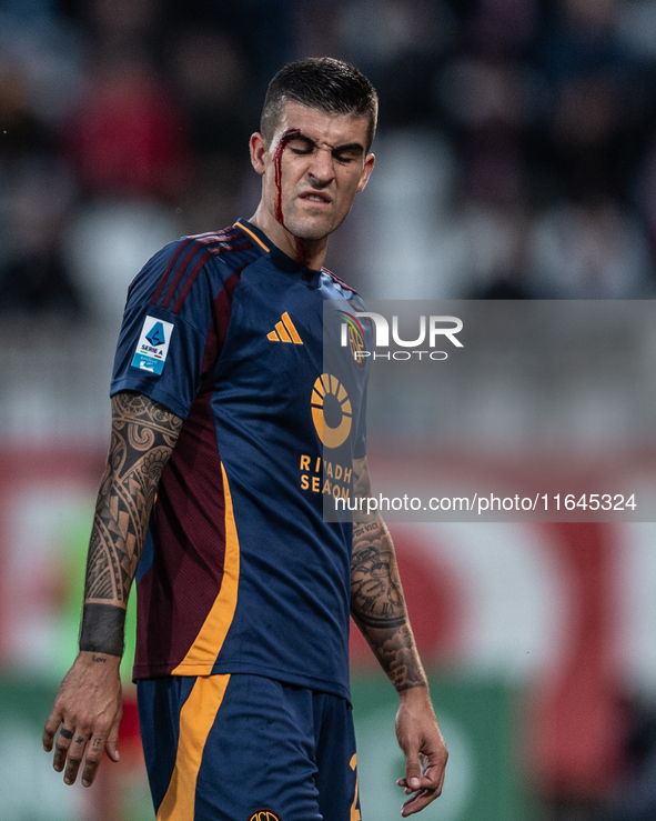 Gianluca Mancini of AS Roma is injured during the Serie A match between Monza and AS Roma at U-Power Stadium in Monza, Italy, on October 6,...