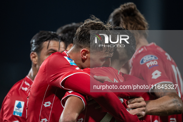 Daniel Maldini of AC Monza celebrates Dani Mota's goal with his teammates during the Serie A match between Monza and AS Roma at U-Power Stad...