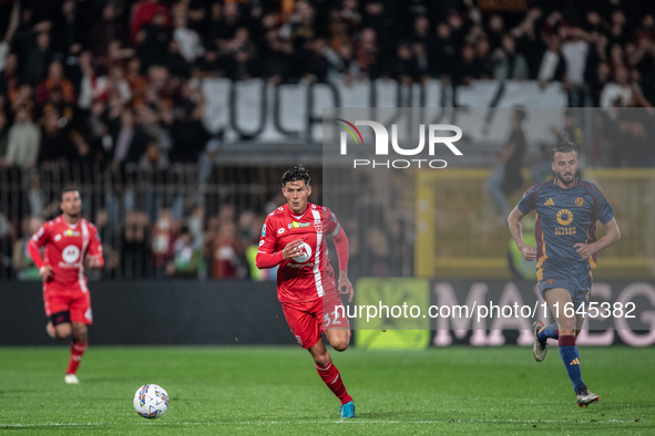 Matteo Pessina of AC Monza plays during the Serie A match between Monza and AS Roma at U-Power Stadium in Monza, Italy, on October 6, 2024. 