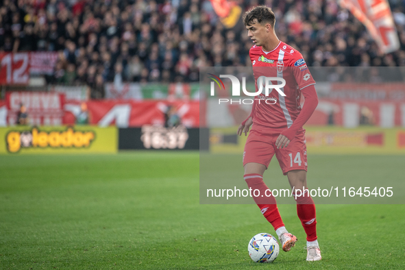 Daniel Maldini of AC Monza plays during the Serie A match between Monza and AS Roma at U-Power Stadium in Monza, Italy, on October 6, 2024. 