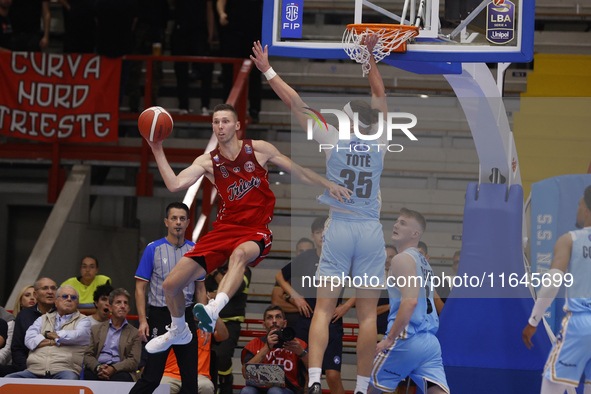 Jarrod Uthoff of Trieste is in action during the Italy Basket Serie A match between Napoli Basket and Pallacanestro Trieste at Fruit Village...