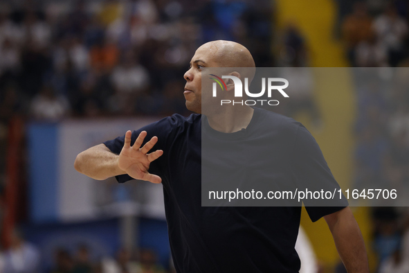 Trieste's coach Jamion Christian is in action during the Italy Basket Serie A match between Napoli Basket and Pallacanestro Trieste at Fruit...