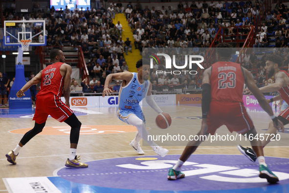 Napoli's Zach Copeland is in action during the Italy Basket Serie A match between Napoli Basket and Pallacanestro Trieste at Fruit Village A...