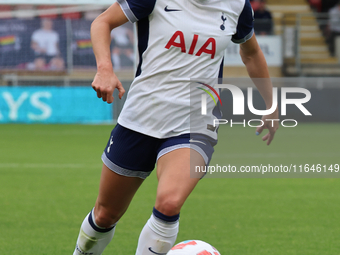 Hayley Raso of Tottenham Hotspur Women plays during the Barclays FA Women's Super League soccer match between Tottenham Hotspur Women and Li...