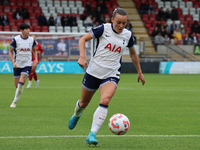 Hayley Raso of Tottenham Hotspur Women plays during the Barclays FA Women's Super League soccer match between Tottenham Hotspur Women and Li...