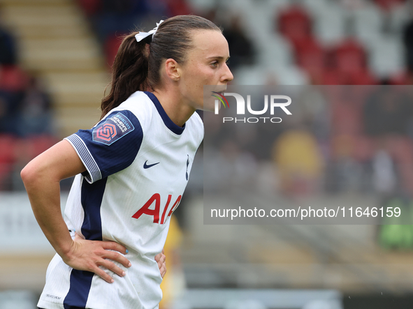 Hayley Raso of Tottenham Hotspur Women plays during the Barclays FA Women's Super League soccer match between Tottenham Hotspur Women and Li...