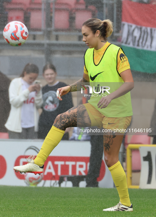 Katelin Talbert, on loan from West Ham United, of Tottenham Hotspur Women participates in the pre-match warm-up during the Barclays FA Women...