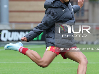 Hannah Silcock of Liverpool Women participates in the pre-match warm-up during the Barclays FA Women's Super League soccer match between Tot...