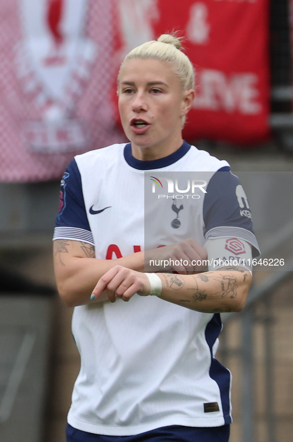 Bethany England of Tottenham Hotspur Women plays during the Barclays FA Women's Super League soccer match between Tottenham Hotspur Women an...