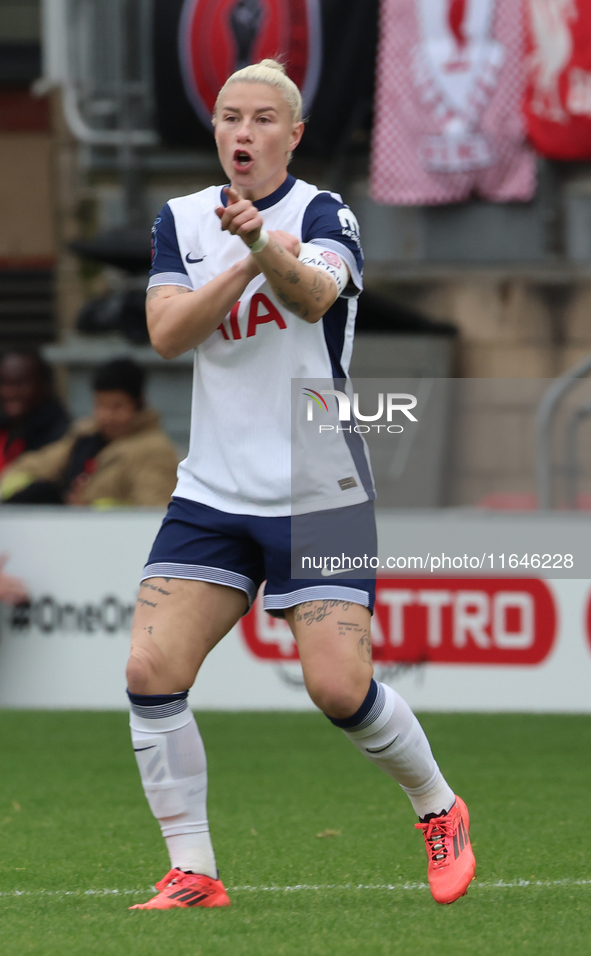 Bethany England of Tottenham Hotspur Women plays during the Barclays FA Women's Super League soccer match between Tottenham Hotspur Women an...