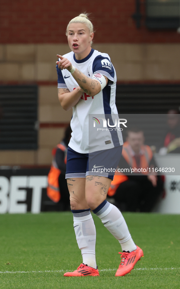 Bethany England of Tottenham Hotspur Women plays during the Barclays FA Women's Super League soccer match between Tottenham Hotspur Women an...