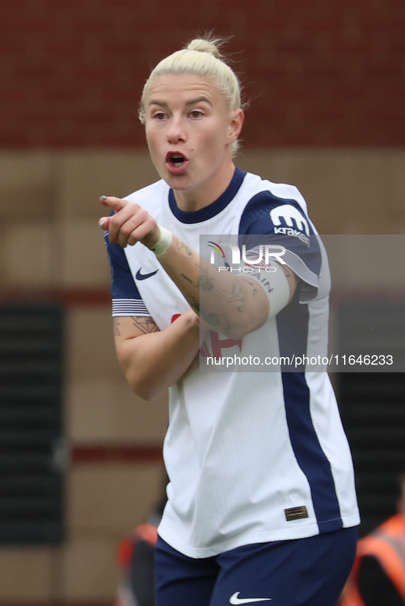 Bethany England of Tottenham Hotspur Women plays during the Barclays FA Women's Super League soccer match between Tottenham Hotspur Women an...