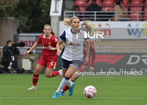 Amanda Nilden, on loan from Juventus, of Tottenham Hotspur Women plays during the Barclays FA Women's Super League soccer match between Tott...