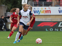 Amanda Nilden, on loan from Juventus, of Tottenham Hotspur Women plays during the Barclays FA Women's Super League soccer match between Tott...