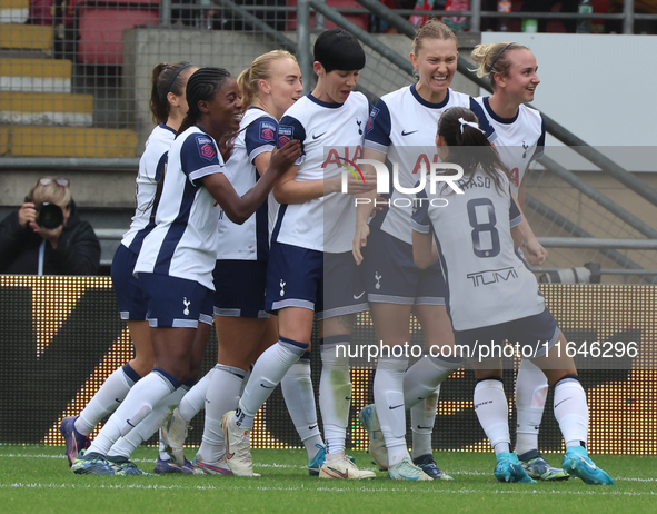 Clare Hunt of Tottenham Hotspur Women celebrates her goal during the Barclays FA Women's Super League soccer match between Tottenham Hotspur...