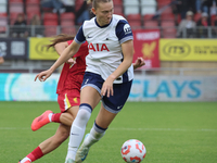 Clare Hunt of Tottenham Hotspur Women plays during the Barclays FA Women's Super League soccer match between Tottenham Hotspur Women and Liv...