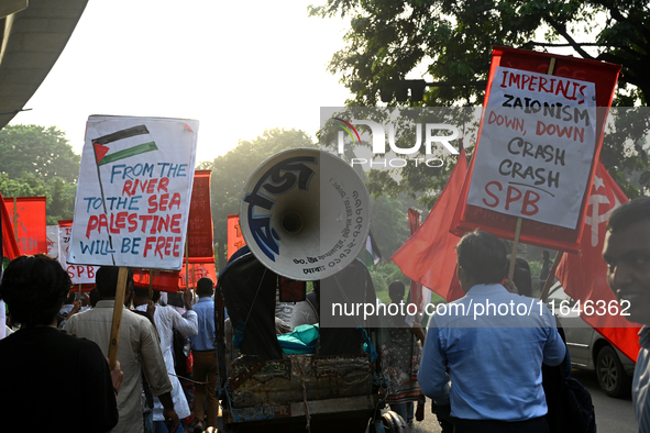 Activists Of Left Democratic Alliance Bangladesh Stage A Protest Rally Demanding Stop War In Lebanon And Palestine, In Dhaka, Bangladesh, On...