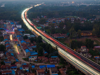 A large number of vehicles return on a highway in Huai'an, China, on October 7, 2024. (