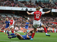 Honoka Hayashi of Everton clears the ball during the Barclays FA Women's Super League match between Arsenal and Everton at the Emirates Stad...