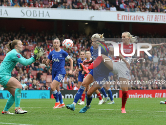 Stina Blackstenius of Arsenal fights for the ball in the box during the Barclays FA Women's Super League match between Arsenal and Everton a...