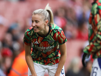 Leah Williamson of Arsenal stands before the Barclays FA Women's Super League match between Arsenal and Everton at the Emirates Stadium in L...