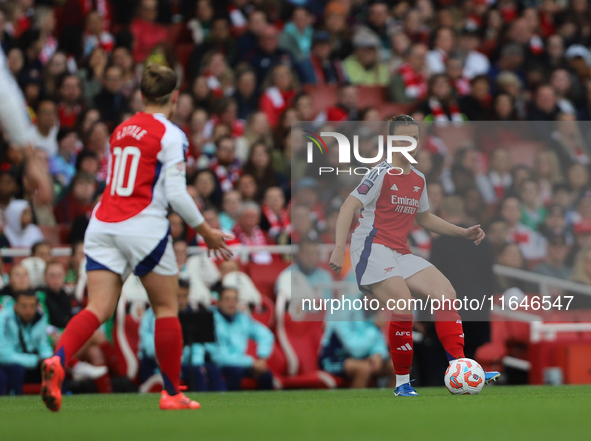 Lotte Wobben Moy of Arsenal plays during the Barclays FA Women's Super League match between Arsenal and Everton at the Emirates Stadium in L...