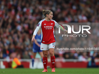 Arsenal Captain Kim Little participates in the Barclays FA Women's Super League match between Arsenal and Everton at the Emirates Stadium in...