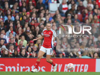 Arsenal's Caitlin Foord participates in the Barclays FA Women's Super League match between Arsenal and Everton at the Emirates Stadium in Lo...