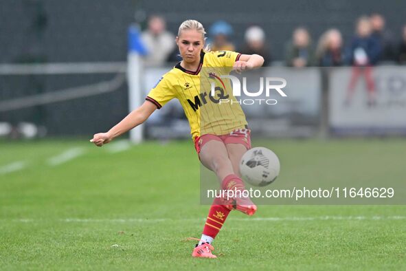 Jessie Gale, 24, from Watford, passes the ball during the FA Women's Premier League Premier Division match between Ipswich Town Women and Wa...