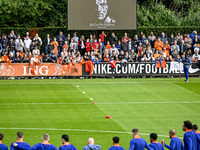 A minute of silence takes place before the training for Johan Neeskens during the match training and press conference for the Netherlands on...