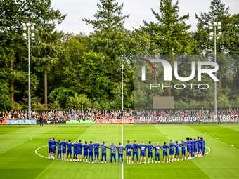 A minute of silence takes place before the training for Johan Neeskens during the match training and press conference for the Netherlands on...