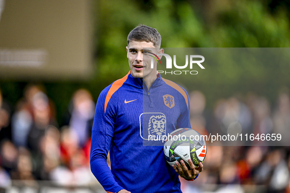 Netherlands player Mickey van de Ven participates in the training and press conference for the Netherlands Nations League season 2024-2025 a...