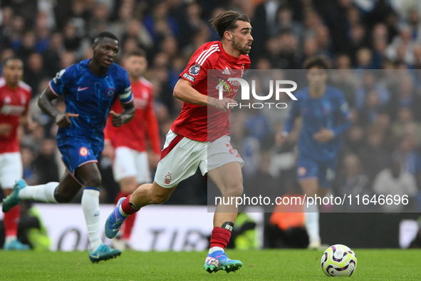 Jota Silva of Nottingham Forest runs with the ball during the Premier League match between Chelsea and Nottingham Forest at Stamford Bridge...