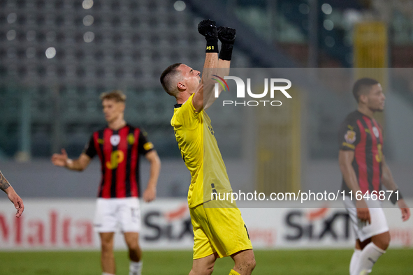 Hugo Sacco, goalkeeper of Hibernians, reacts in celebration after the Malta 360 Sports Premier League soccer match between Hamrun Spartans a...