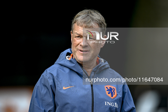 Netherlands assistant trainer Erwin Koeman is present during the match training and press conference for the Netherlands on October 7, 2024,...