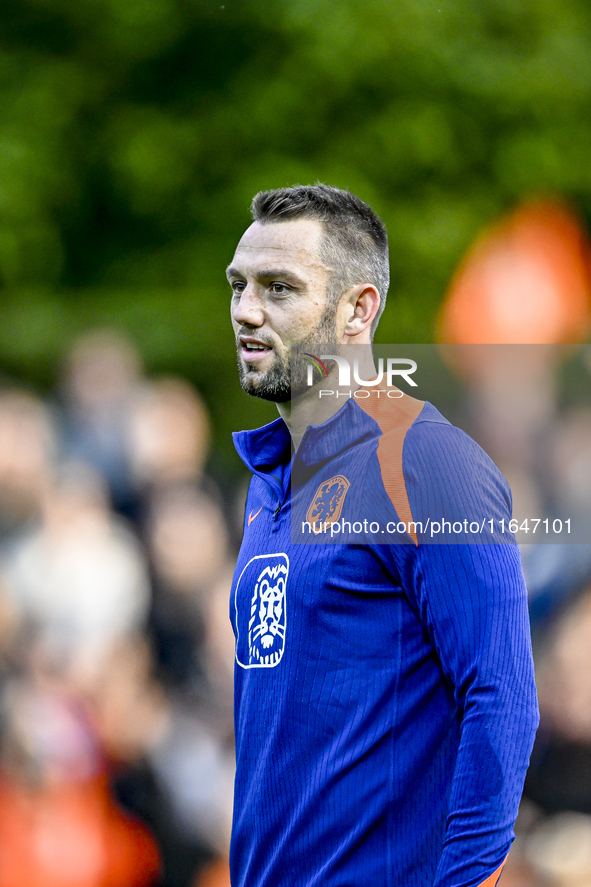 Netherlands player Stefan de Vrij participates in the training and press conference for the Netherlands Nations League season 2024-2025 at t...