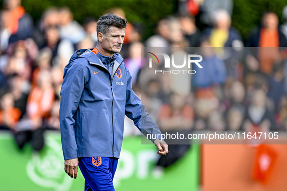 Netherlands assistant trainer Wim Jonk is present during the match training and press conference for the Netherlands on October 7, 2024, at...