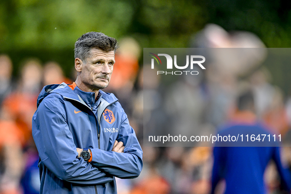 Netherlands assistant trainer Wim Jonk is present during the match training and press conference for the Netherlands on October 7, 2024, at...