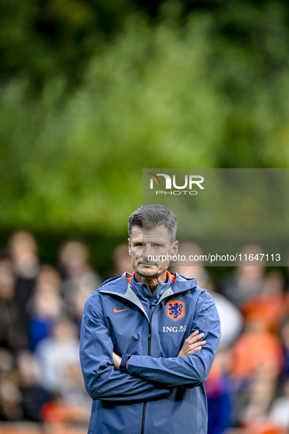 Netherlands assistant trainer Wim Jonk is present during the match training and press conference for the Netherlands on October 7, 2024, at...