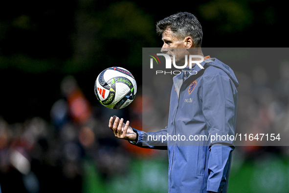 Netherlands assistant trainer Wim Jonk is present during the match training and press conference for the Netherlands on October 7, 2024, at...